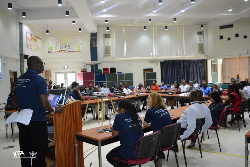 DSC_9021_ IITA Risk Management Awareness Talk_2018-10-02